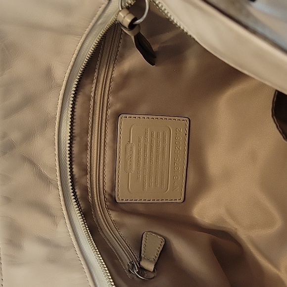 Coach Alexandra F20812 Ivory /Cream Leather Chain Handbag Shoulder Bag - Picture 5 of 6